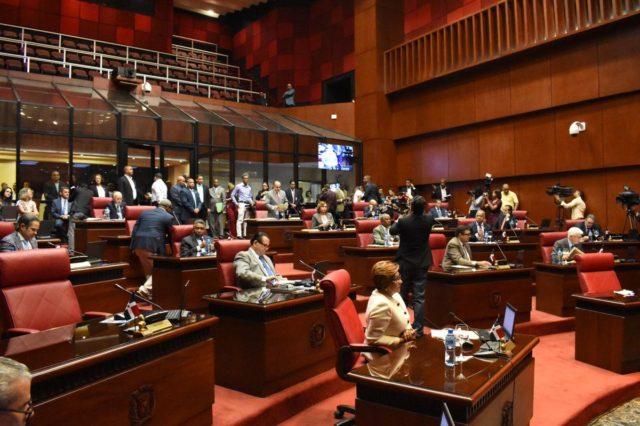 Senado aprueba ley de Partidos con primarias simultáneas y abiertas