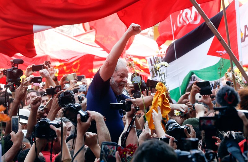 El ex presidente Lula ya está en la cárcel por corrupción