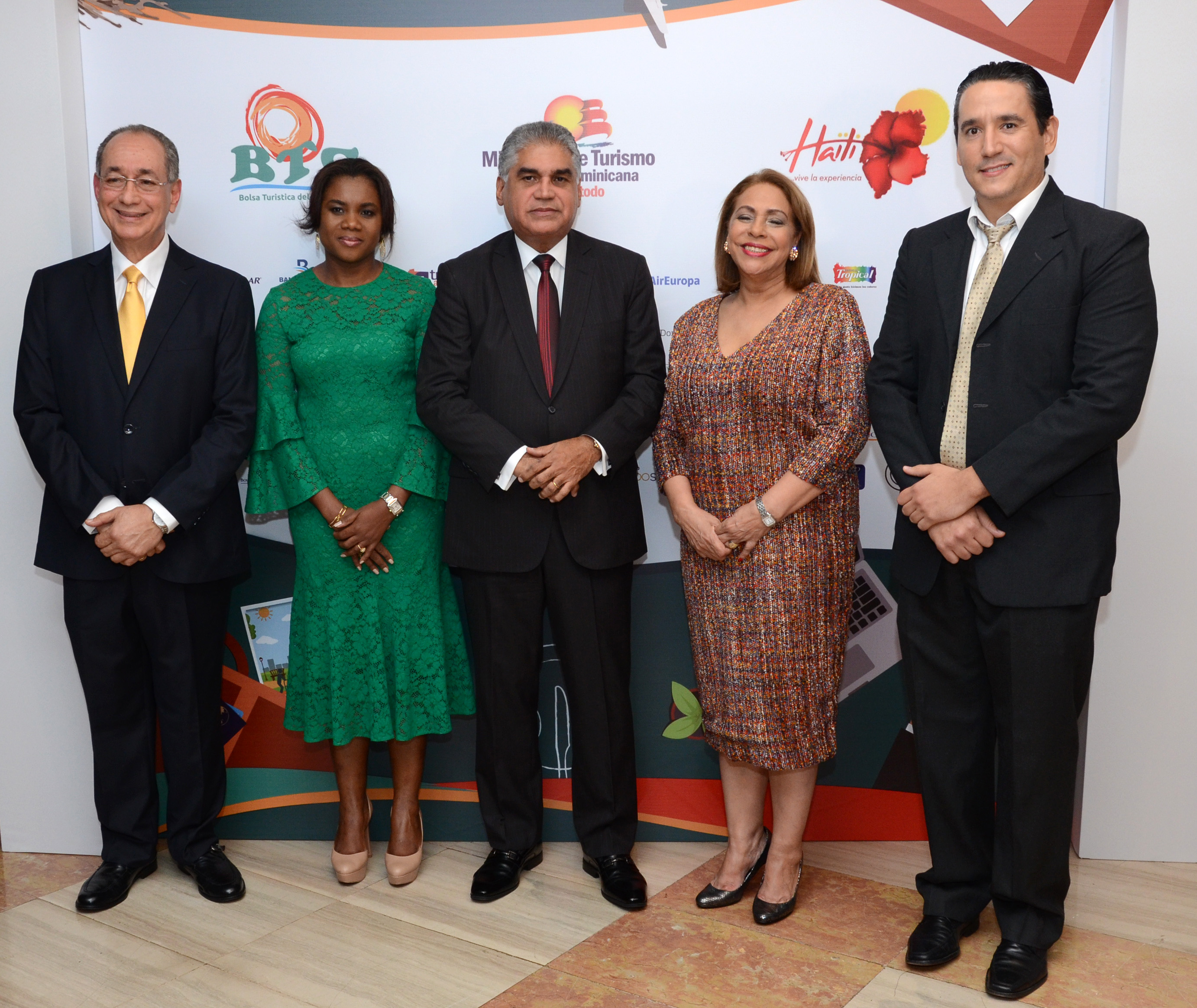 Celebran con éxito XXII Bolsa Turística del Caribe en su edición XXII
