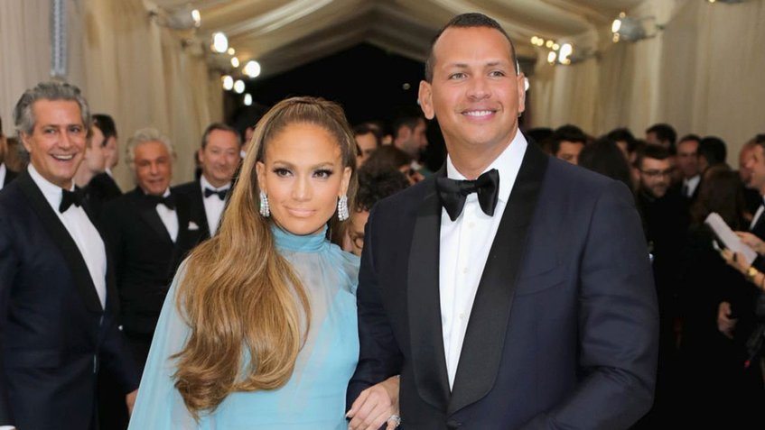 Jennifer Lopez fue sorprendida por una divertida broma que le hizo Alex Rodriguez.