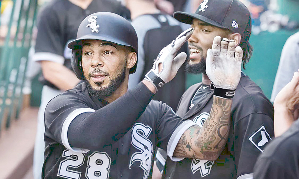 Leury García pega jonrón con las bases llenas