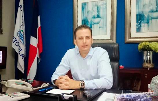 Alcalde Puerto Plata niega dijera le robaron 700 mil dólares