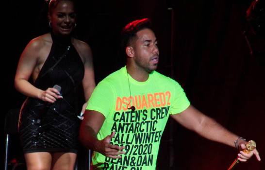Romeo Santos pospone concierto que haría hoy en La Vega