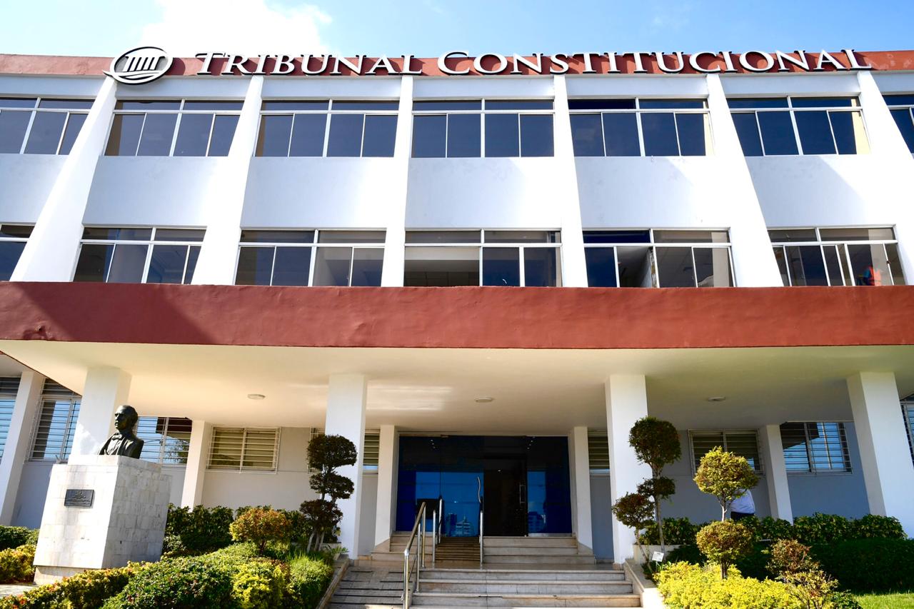 Tribunal Constitucional suspende plazos procesales durante estado de emergencia