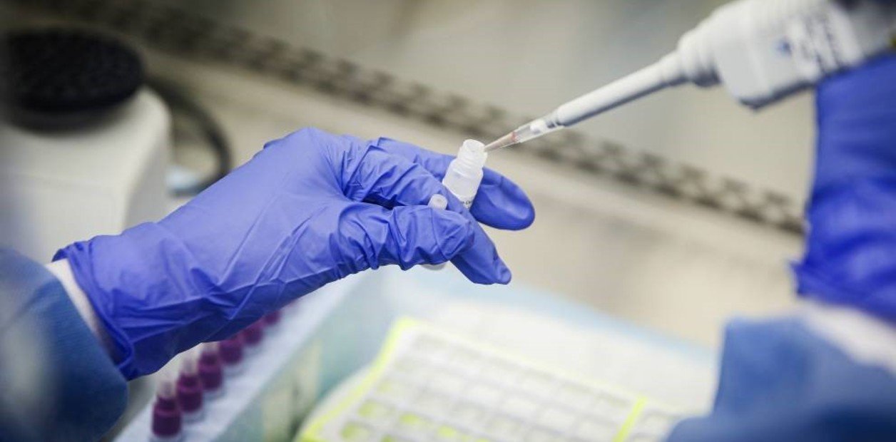 China dice haber desarrollado «con éxito» una vacuna contra el coronavirus