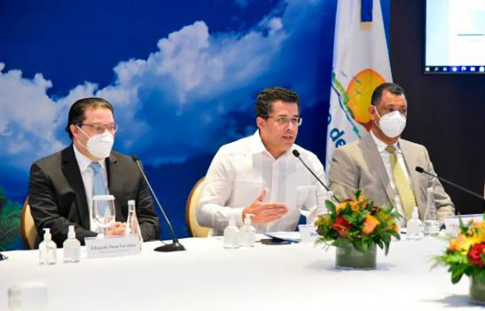 Desde el 25 de noviembre viajeros podrán hacer declaraciones electrónicas en Aduanas y Migración