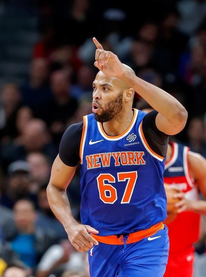 Los Knicks dan de baja a seis jugadores