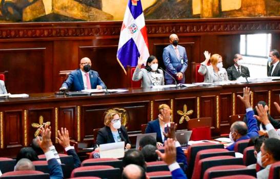 Diputados completan comisión bicameral para estudio del Código Penal