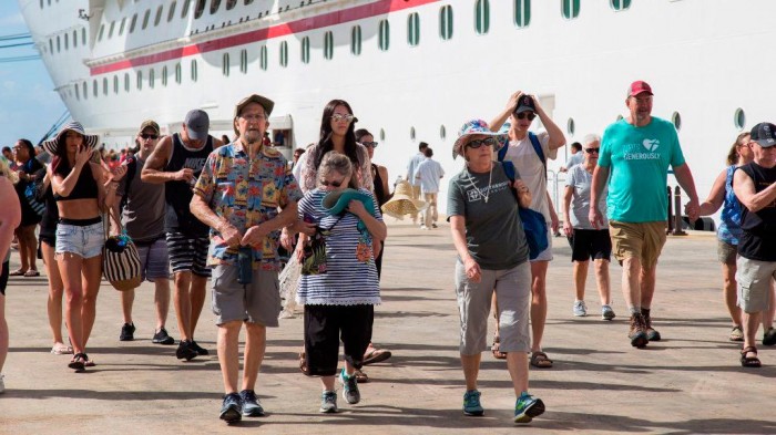 República Dominicana recibió 626,010 turistas no residentes en abril
