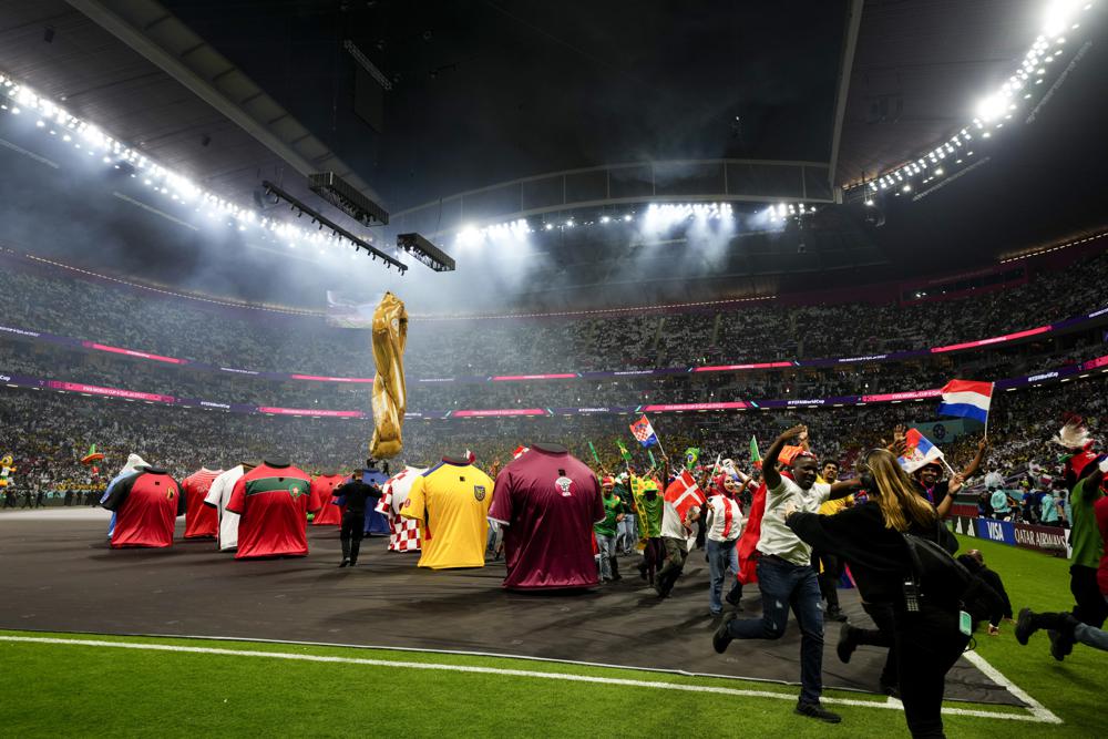 Qatar abre su Mundial con ceremonia fastuosa