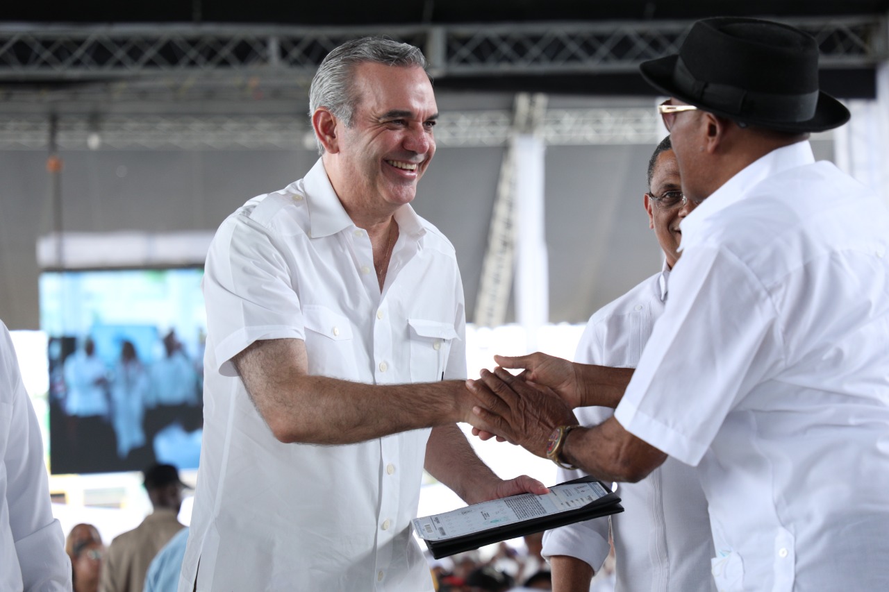 Presidente Abinader tendrá actividad en el Distrito Nacional y las provincias de Samaná y Santiago el 23 y 24 de diciembre