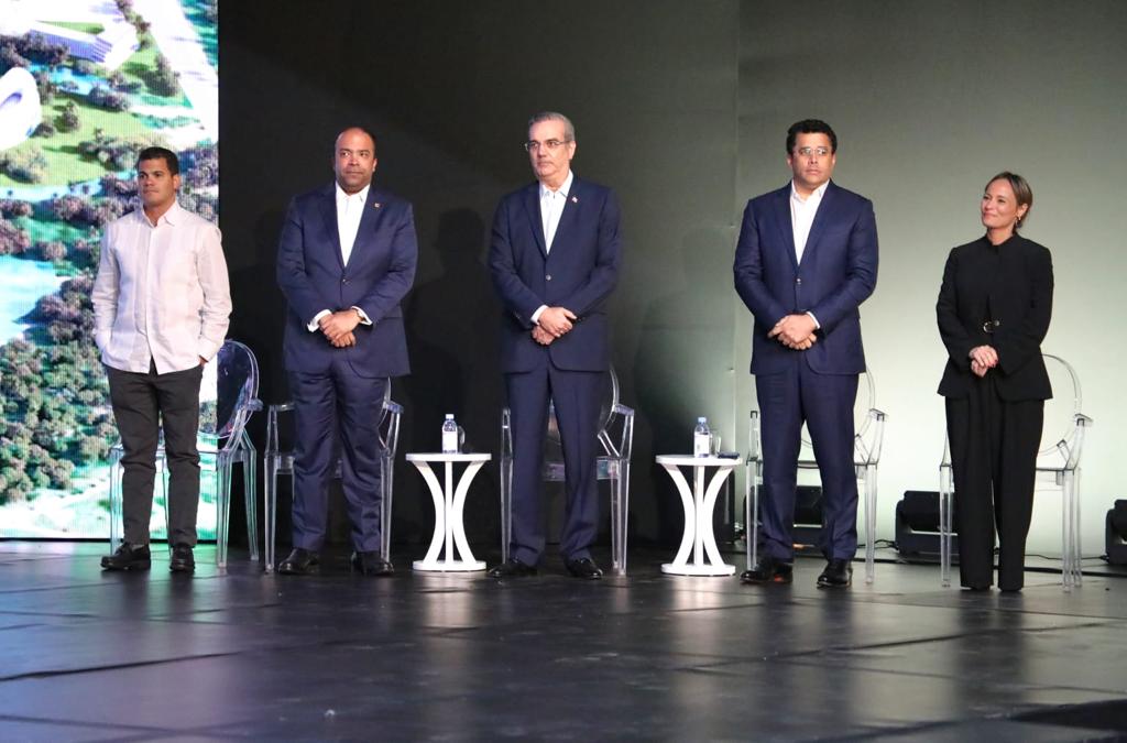 Presidente Abinader encabeza presentación plan maestro proyecto Punta Bergantín para relanzamiento Puerto Plata