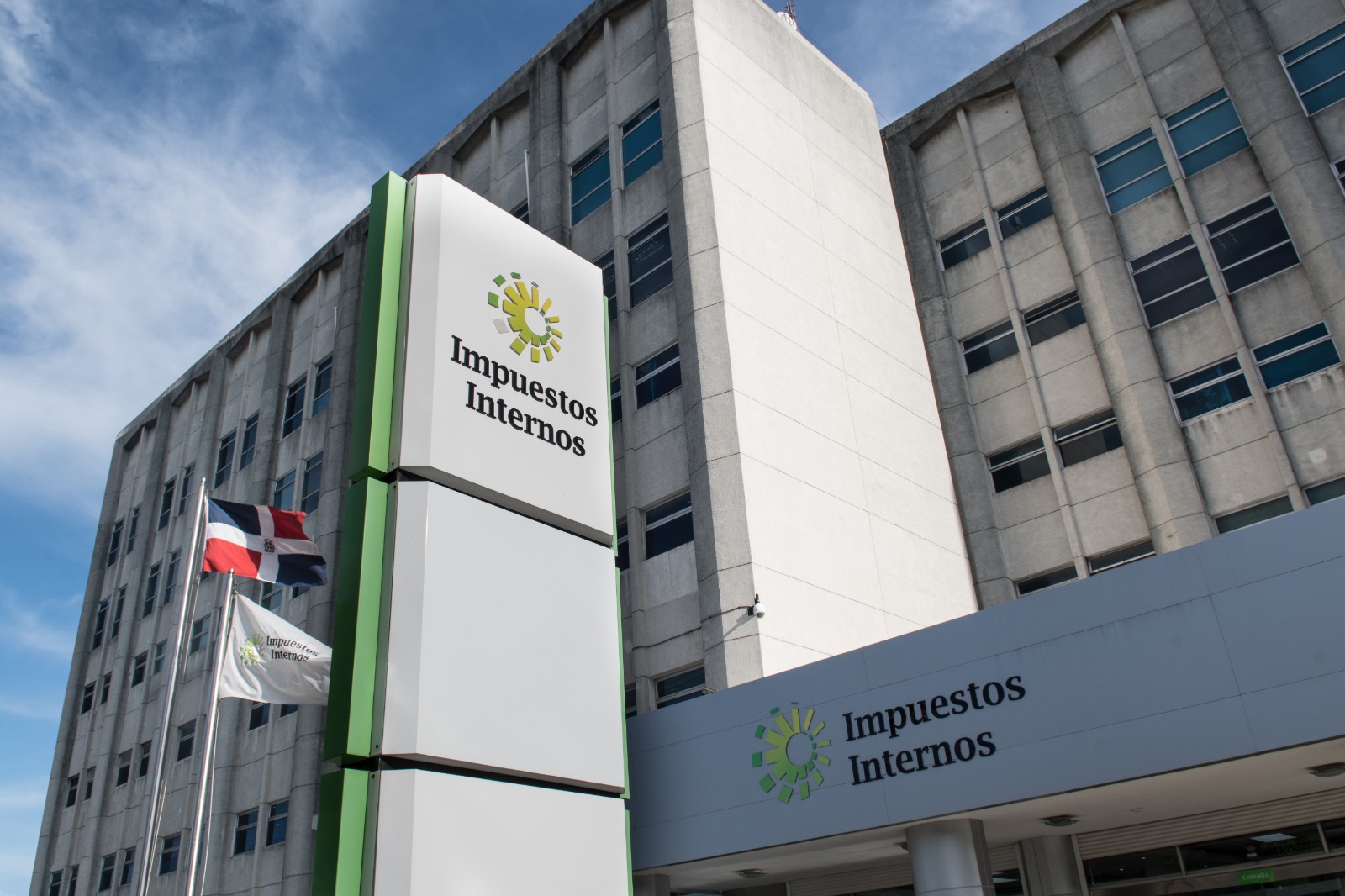 DGII informa 91% renovó marbete a tiempo