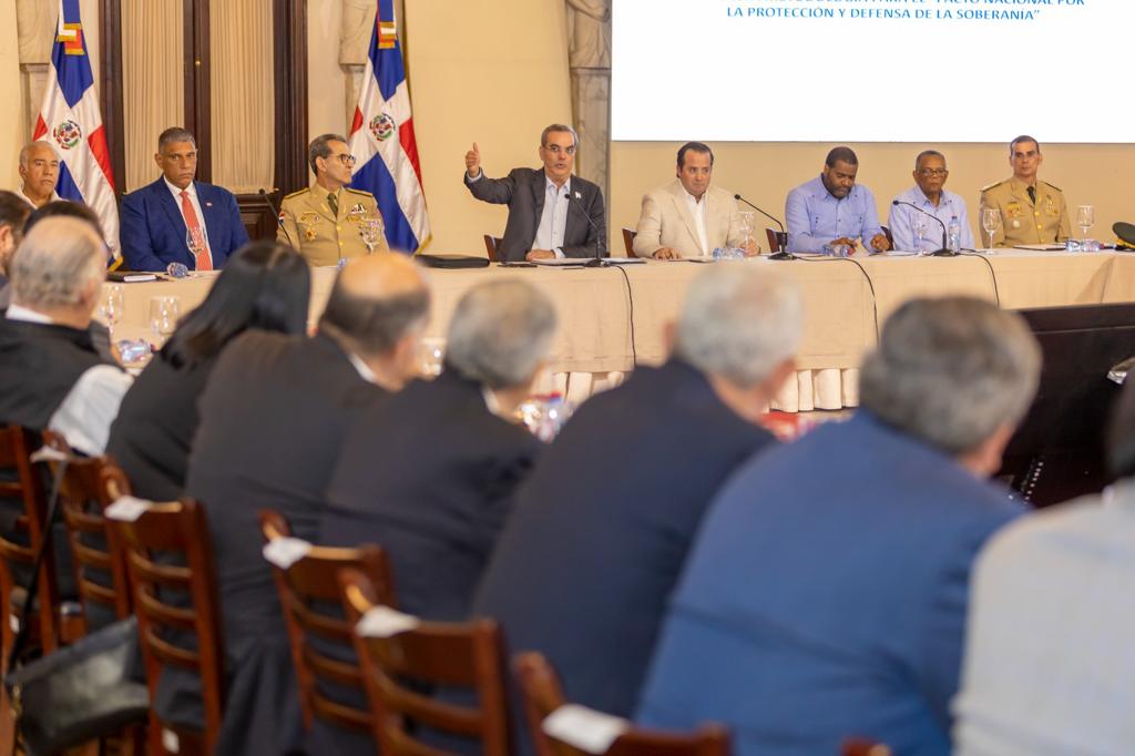 Presidente Abinader encabeza segunda reunión sobre gran pacto nacional por la protección y defensa de la soberanía 