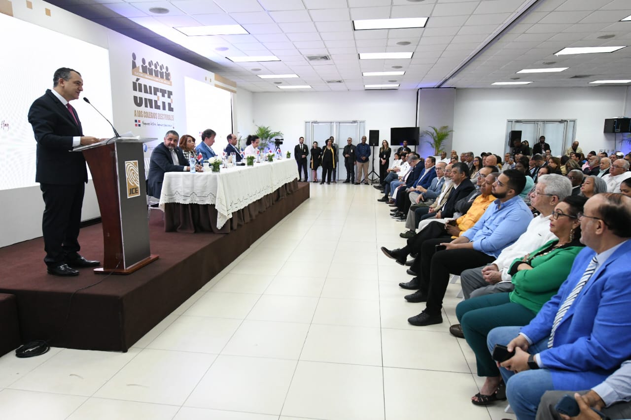 JCE y Compromiso Santiago motivan para conformación de Colegios Electorales