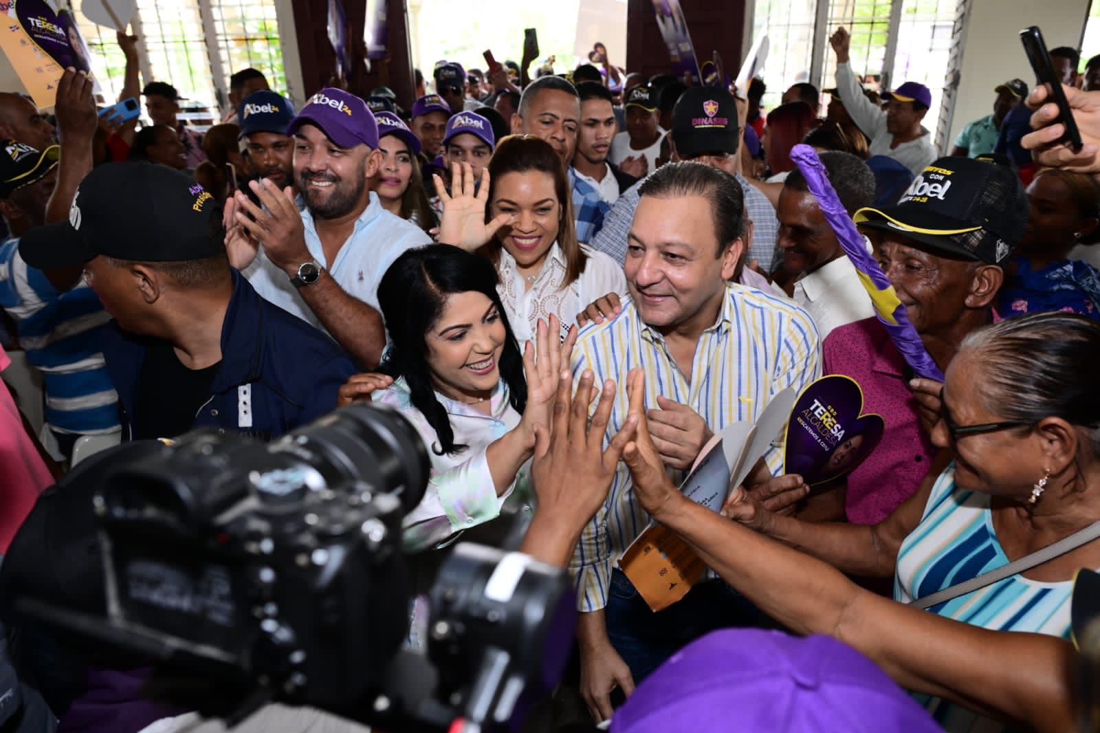Abel Martínez respalda solidaridad con Haití, pero con respeto a nuestra soberanía y leyes migratorias