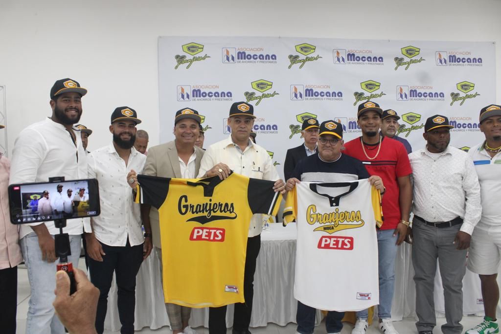 Granjeros van por su 10mo campeonato en Liga nacional de Verano