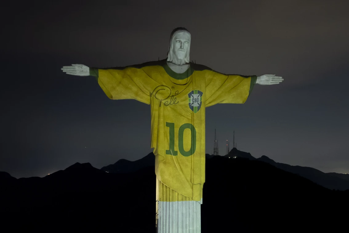 Brasil rinde homenaje a Pelé, a 1 año de su fallecimiento