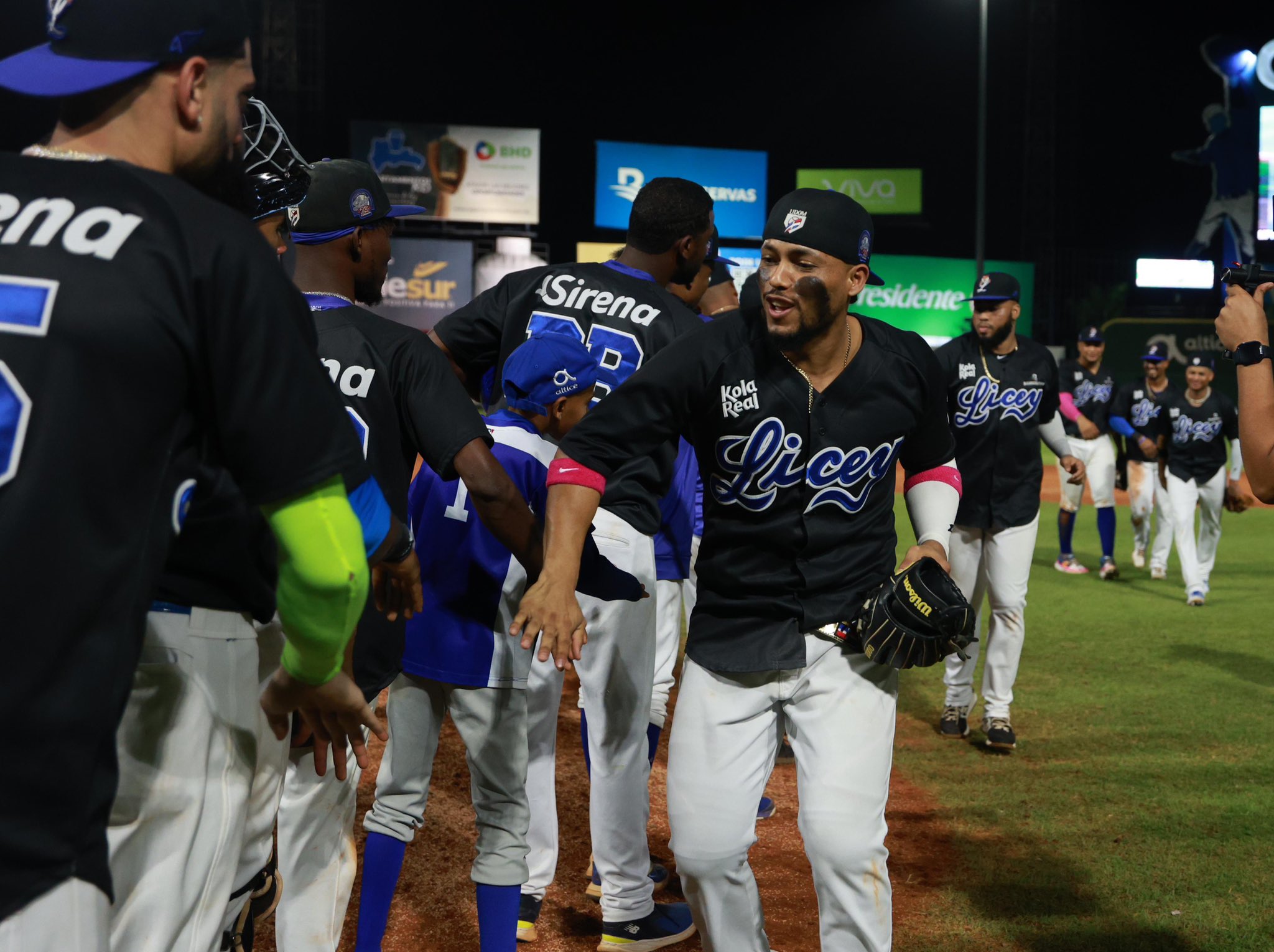 Tigres madrugan a Estrellas y empatan a dos la Serie Final en R.D.