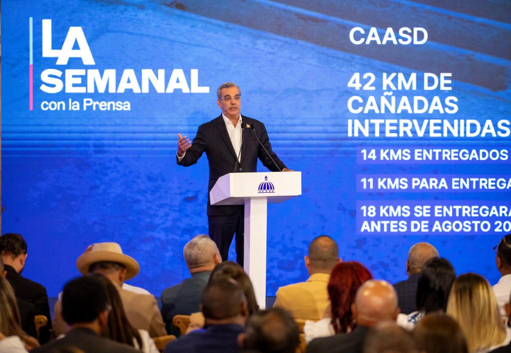 Presidente Abinader dice su gestión aumentó la inversión para solucionar el abastecimiento de agua