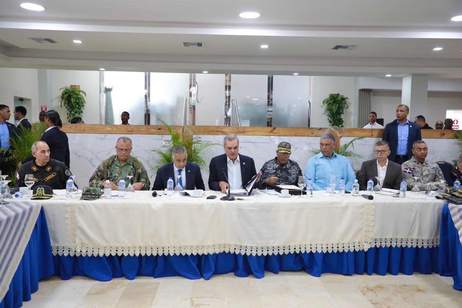 Presidente Abinader encabeza reunión de seguimiento al Plan de Seguridad Ciudadana
