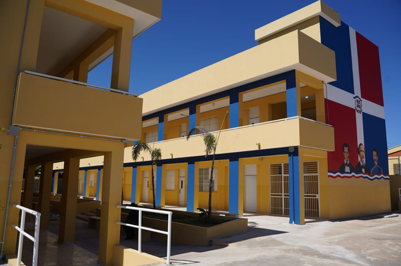 Un total de 282 planteles escolares entrarían al sistema educativo en el Año Escolar 2024-2025
