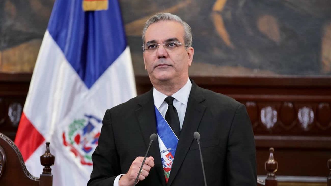 Abinader rinde cuentas exaltando los logros de su gestión y anunciando obras