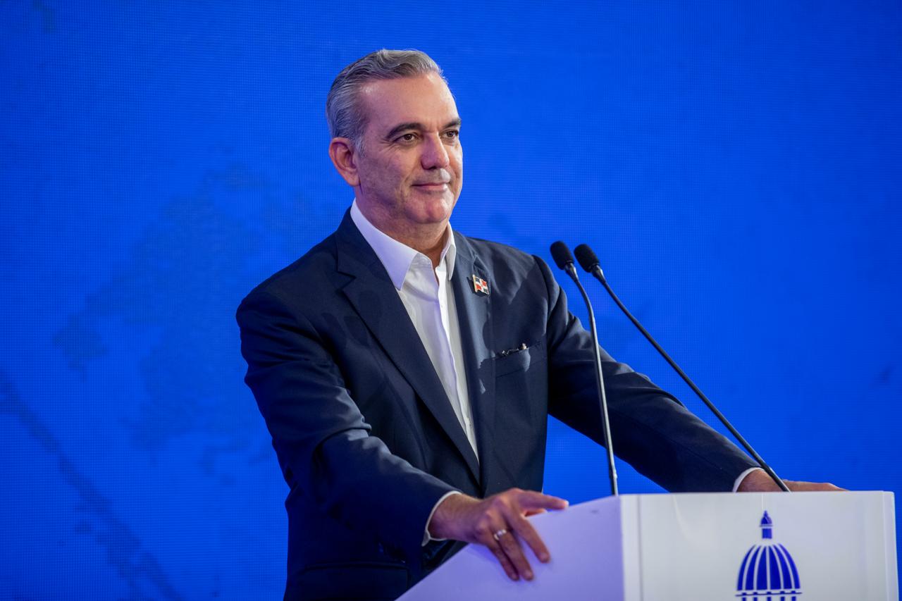 Presidente Abinader presenta las acciones ejecutadas para preservar los recursos naturales y el medioambiente