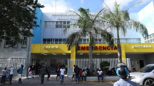 Gobierno dispone integración de personal pensionado de la Policía Nacional a la seguridad de hospitales
