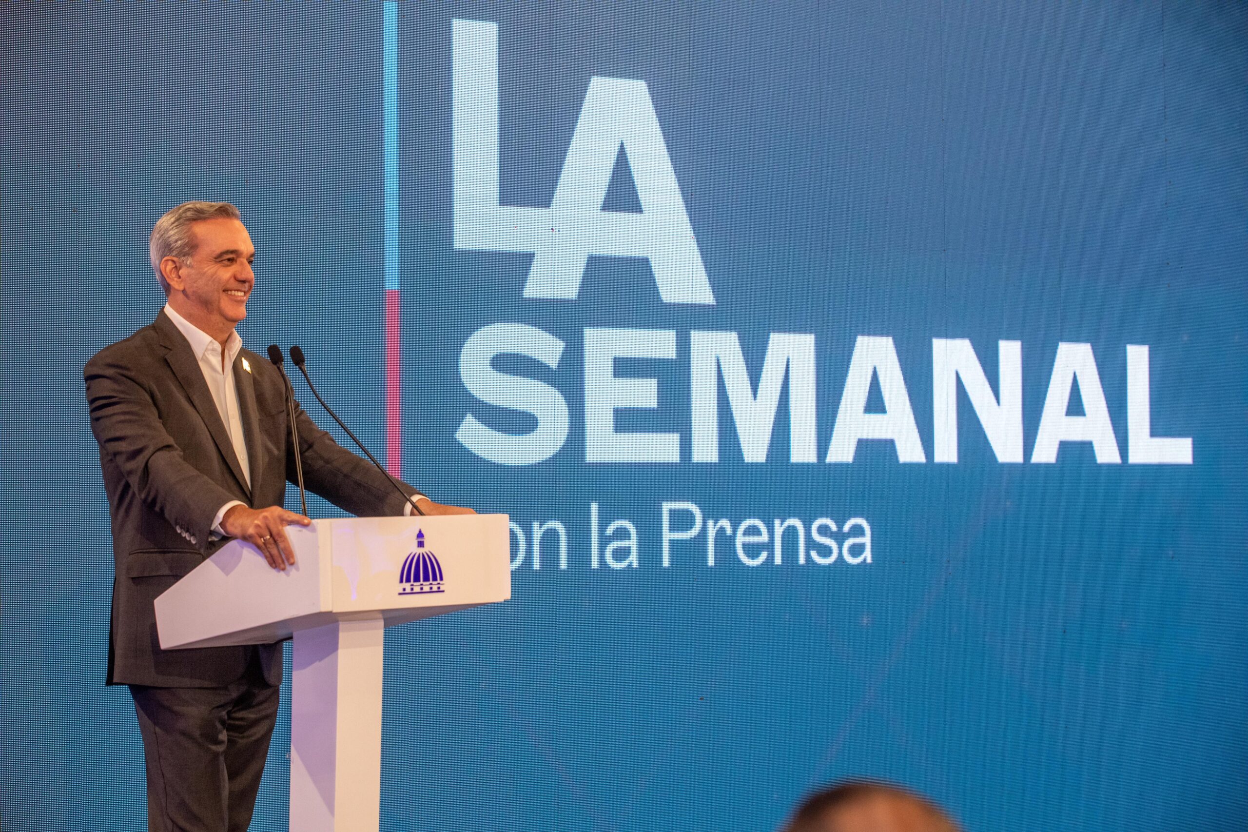 Abinader presenta avances de programas dirigidos a los jóvenes, que permiten su inserción educativa y laboral