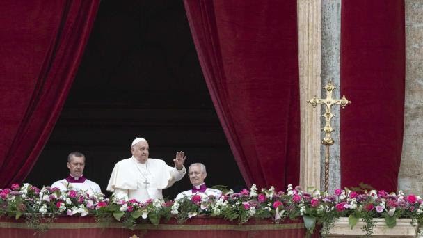 El papa alerta contra los «vientos de la guerra» sobre Europa en su mensaje de Pascua y pide cese violencia en Haití