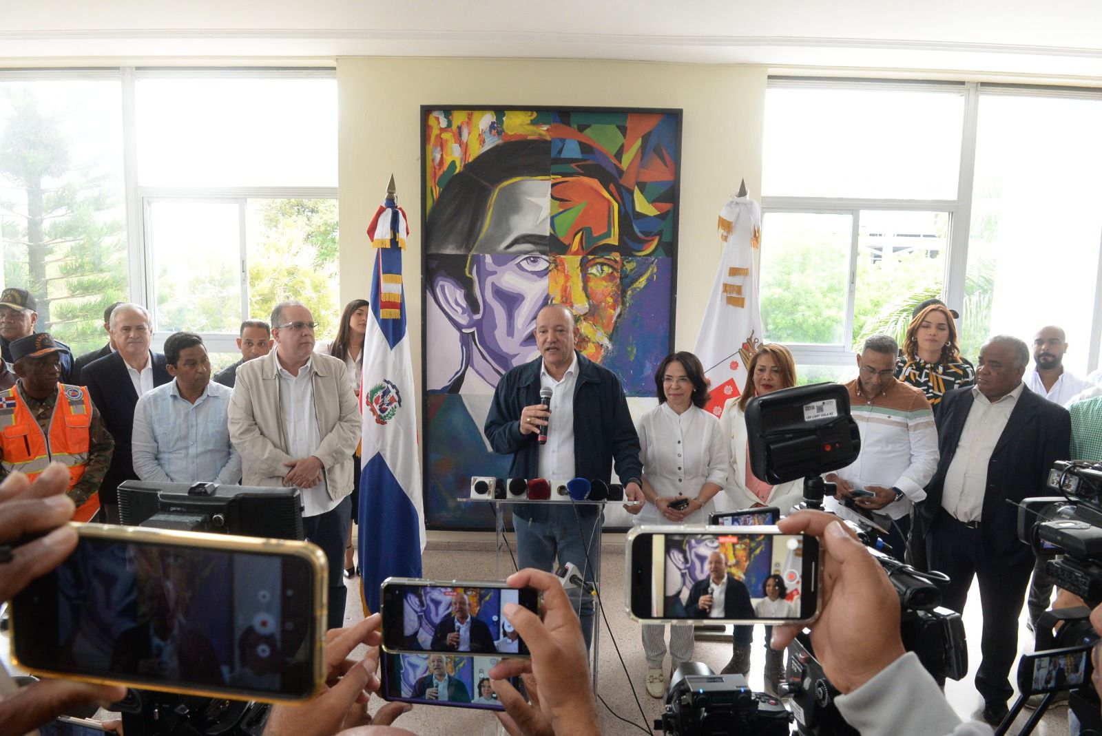 Alcalde de Santiago Ulises Rodríguez anuncia acuerdo institucional para mejorar infraestructuras urbanas