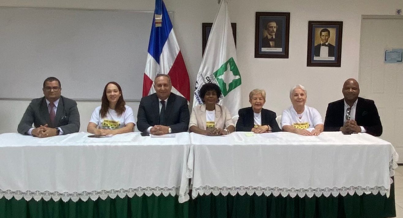 PC presenta informe de observación electoral previo a elecciones del 19 de mayo