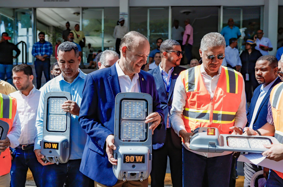 EDENORTE y Alcaldía de Santiago anuncian amplio programa de iluminación para mejorar seguridad