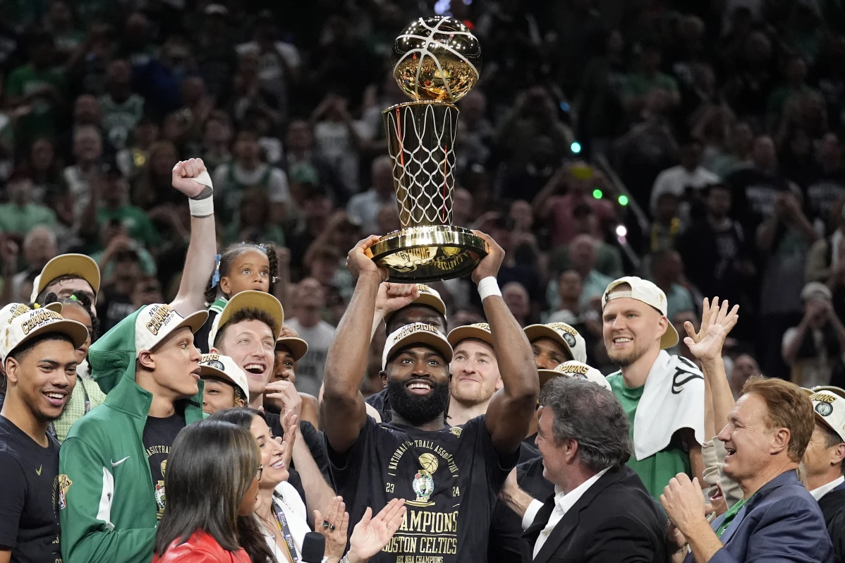 Los Celtics conquistan su 18vo anillo de la NBA al vapulear a Dallas en el 5to juego