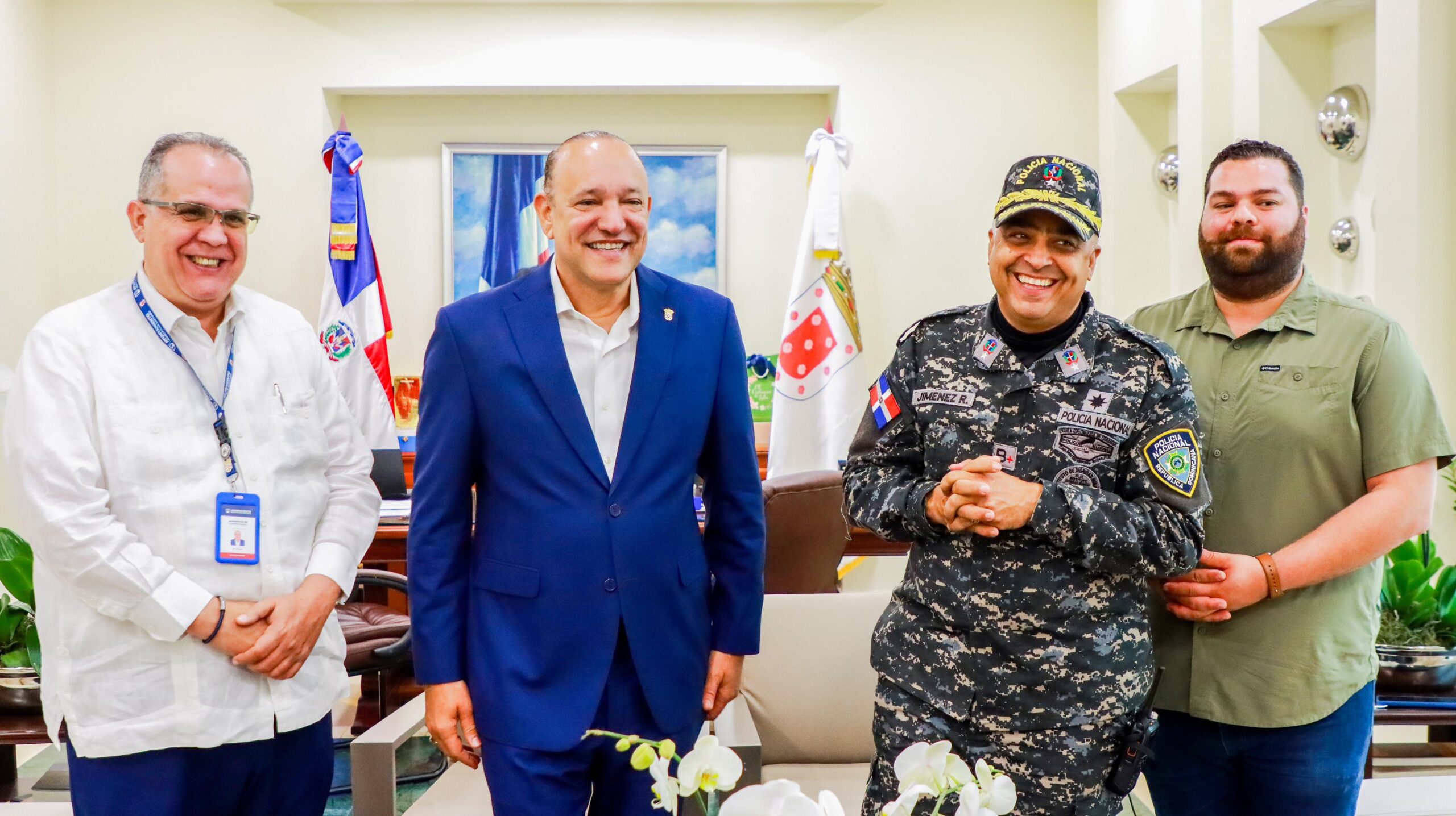 Alcalde Ulises Rodríguez y el general Jiménez Reynoso destacan avances en seguridad ciudadana en Santiago