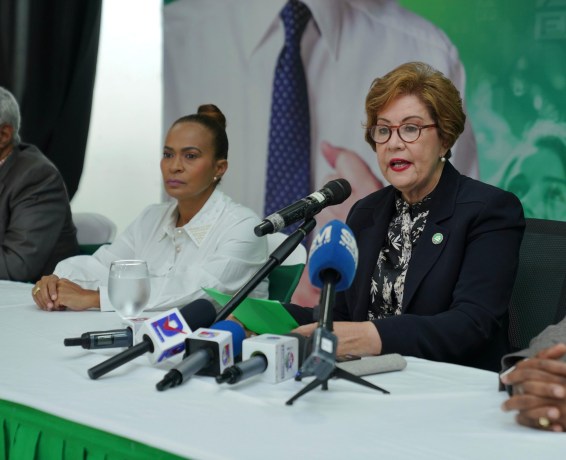 Fuerza del Pueblo denuncia que la gestión educativa del gobierno ha sido una calamidad