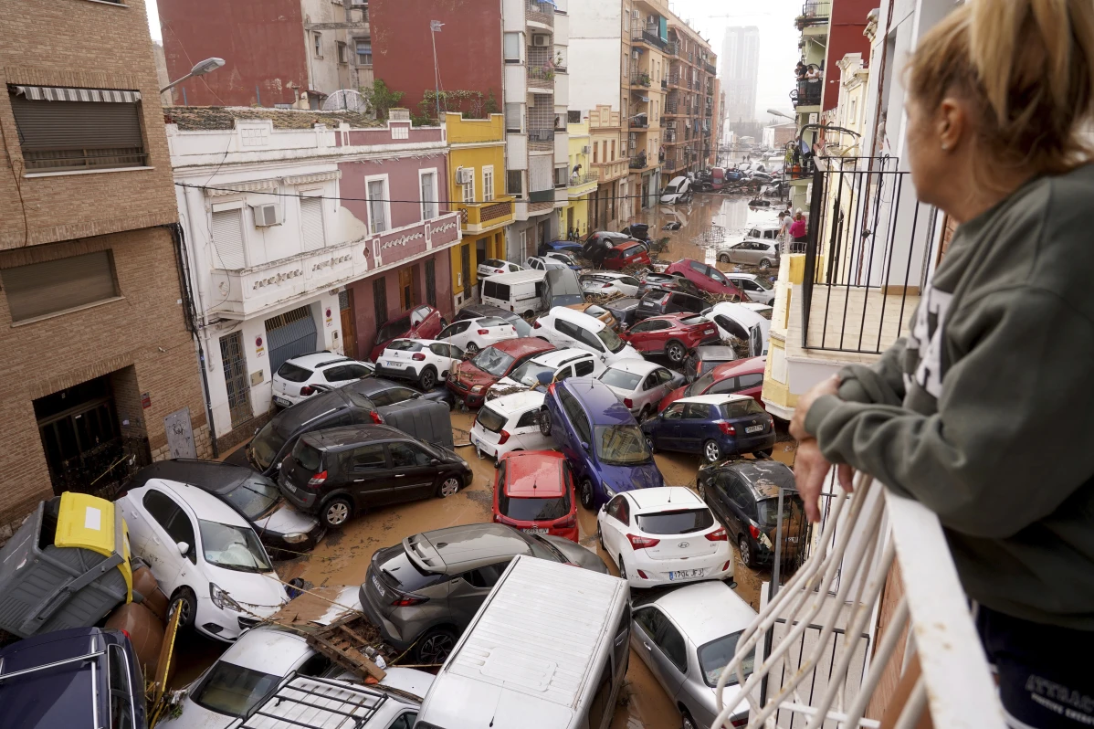 Al menos 95 muertos en devastadoras inundaciones en España
