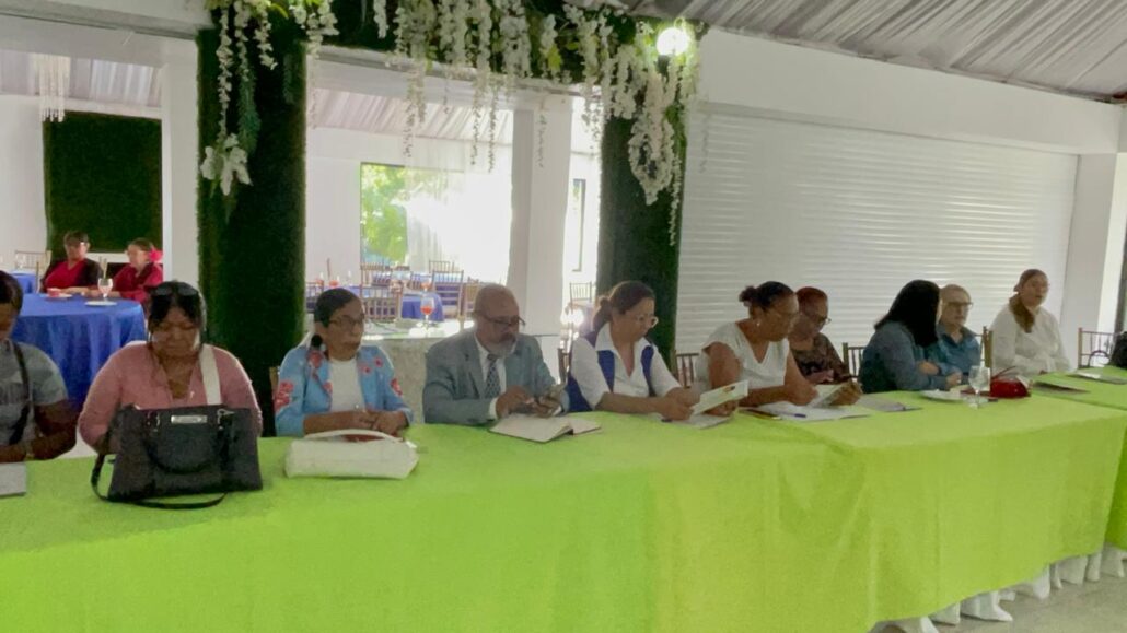 Realizan seminario sobre el “Enfoque de los Derechos de la Mujer en la Gestión Municipal”