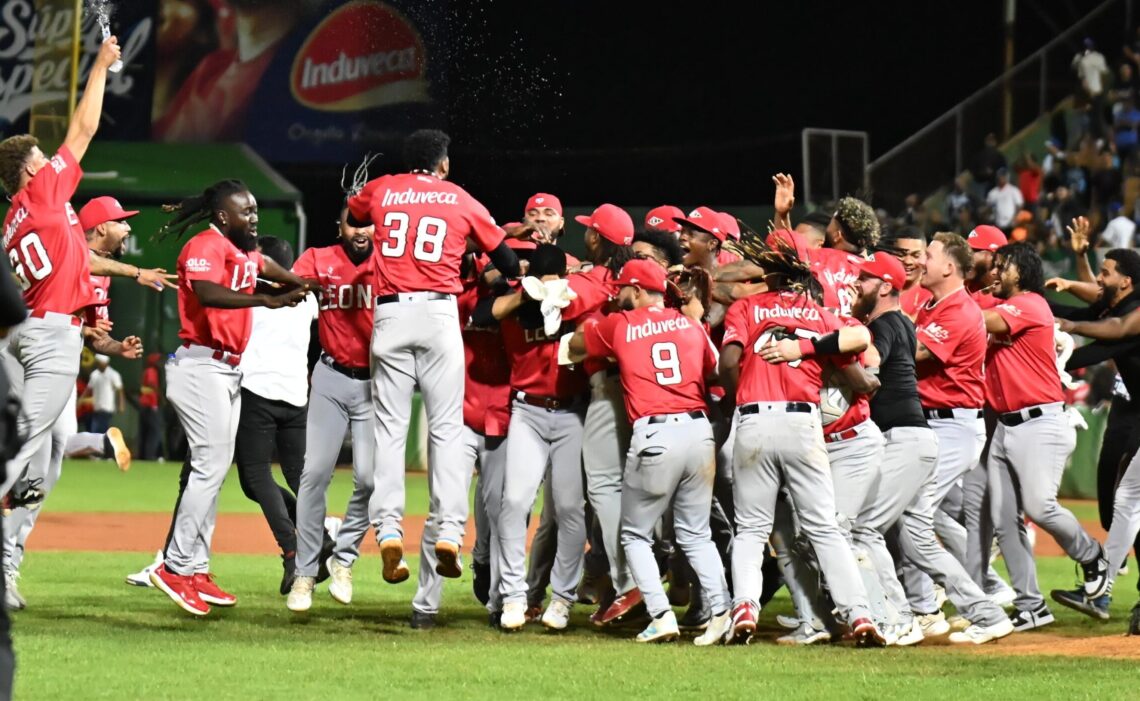 Escogido define roster para la Serie del Caribe 2025
