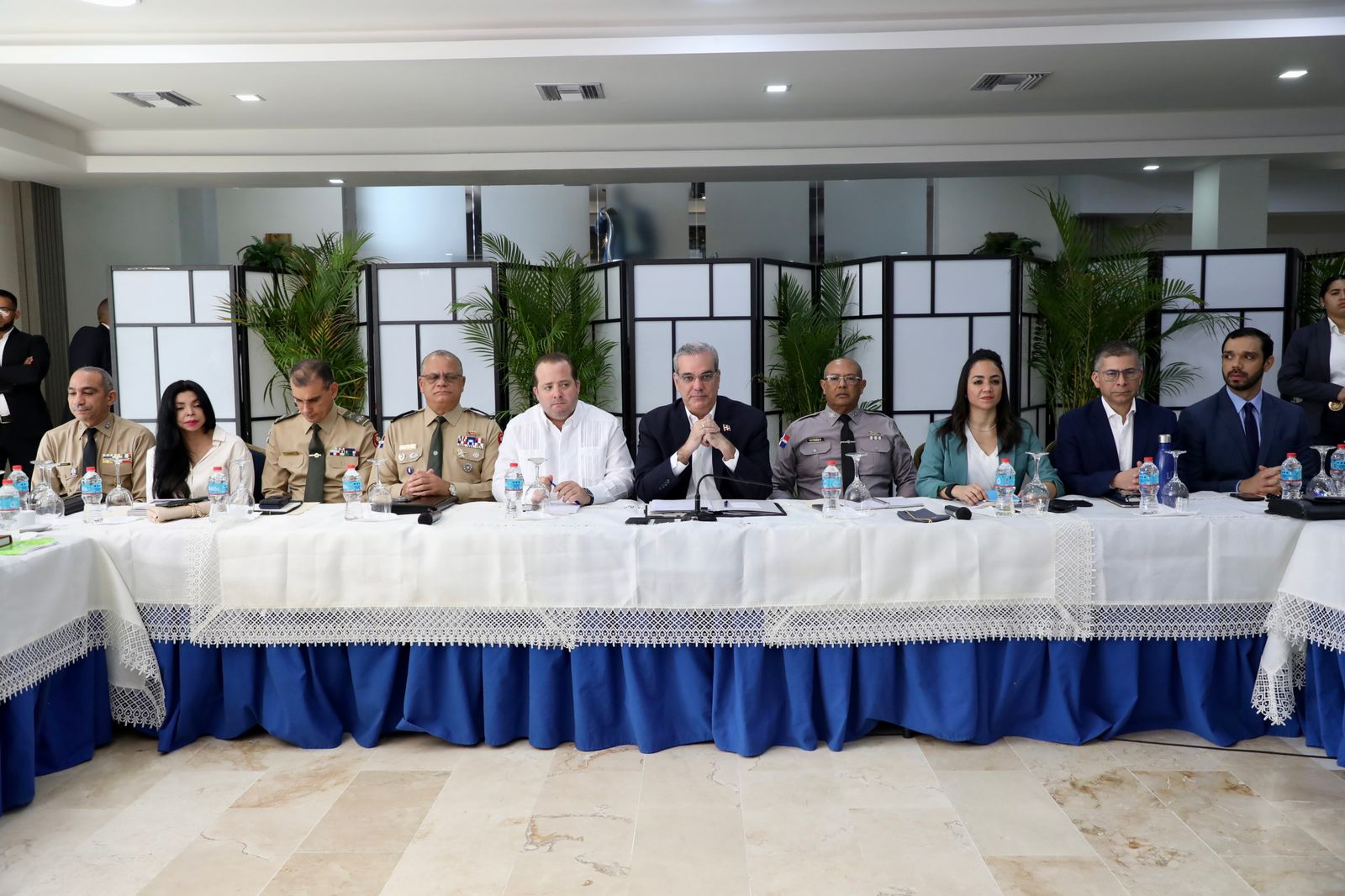 Presidente Abinader encabeza reunión de seguimiento al Plan de Seguridad Ciudadana