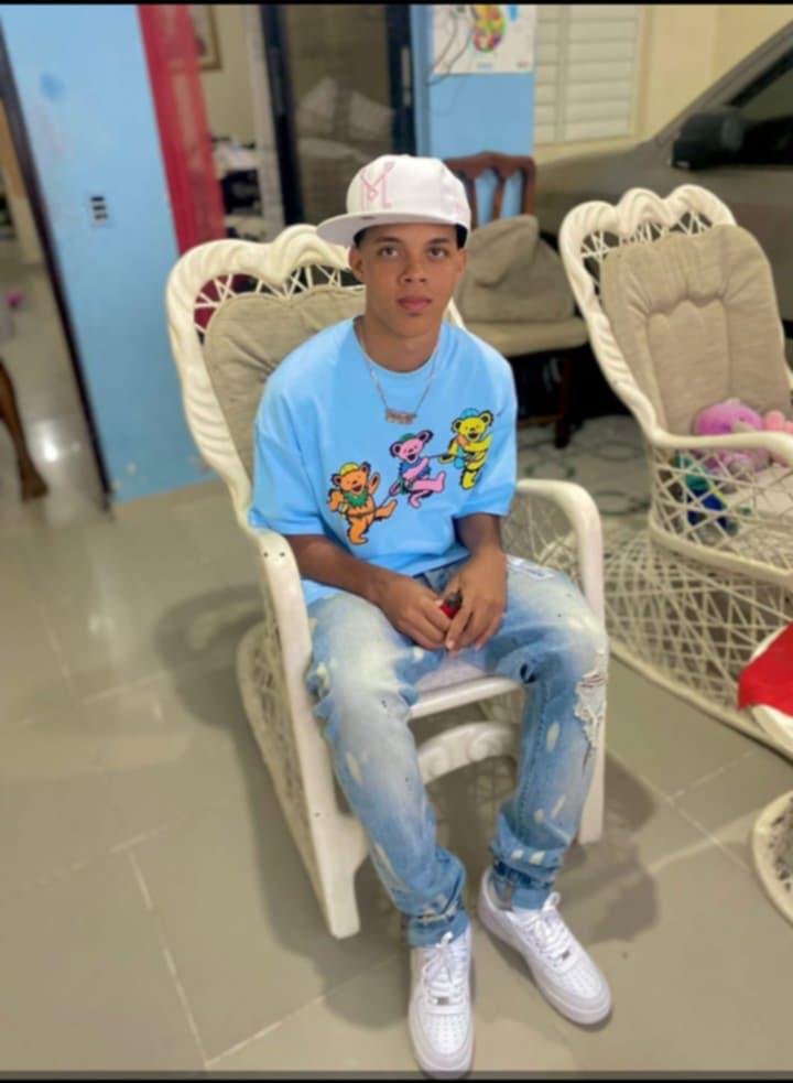 Aseguran que el joven muerto por agentes policiales en Santiago Oeste no era delincuente.