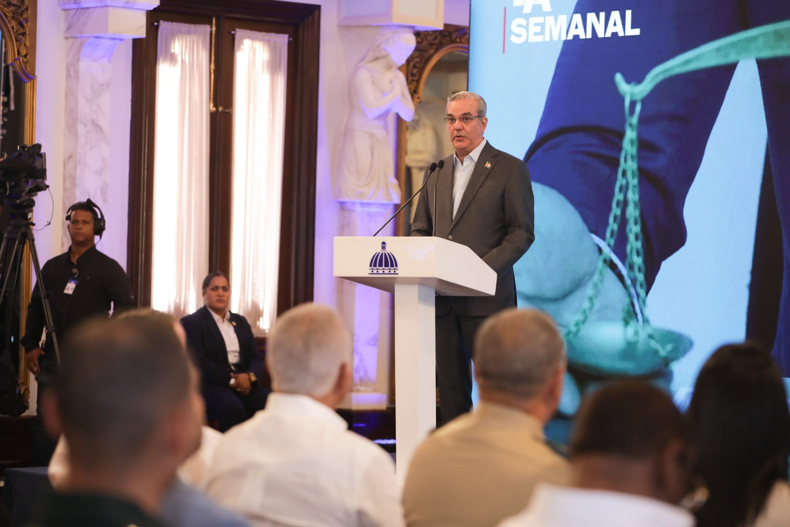 Presidente Abinader pasa revista a las 15 medidas del Gobierno para combatir la inmigración ilegal y fortalecer la soberanía nacional