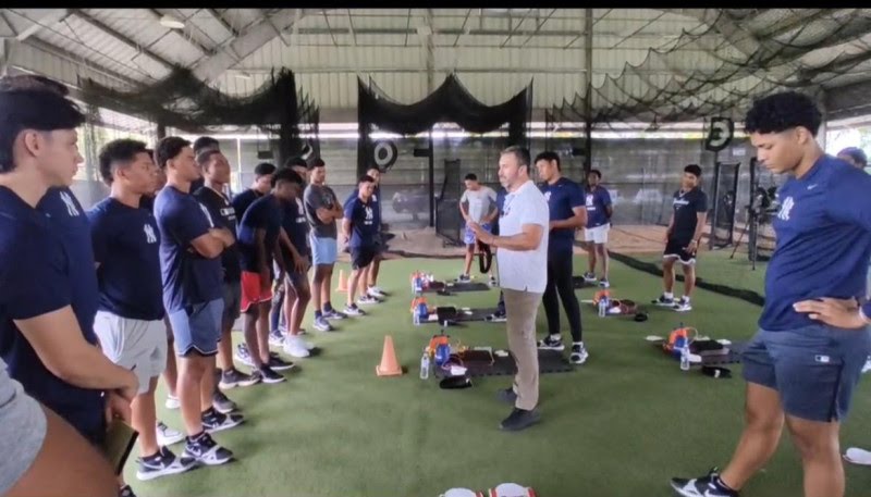 Academia de los New York Yankees en República Dominicana imparte curso de primeros auxilios a sus prospectos