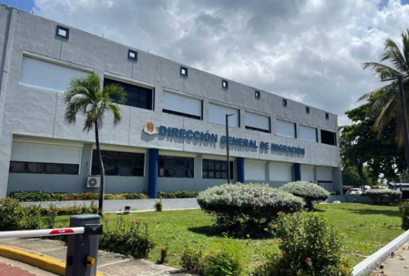 DGM impondrá sanciones a negocios que empleen extranjeros ilegales