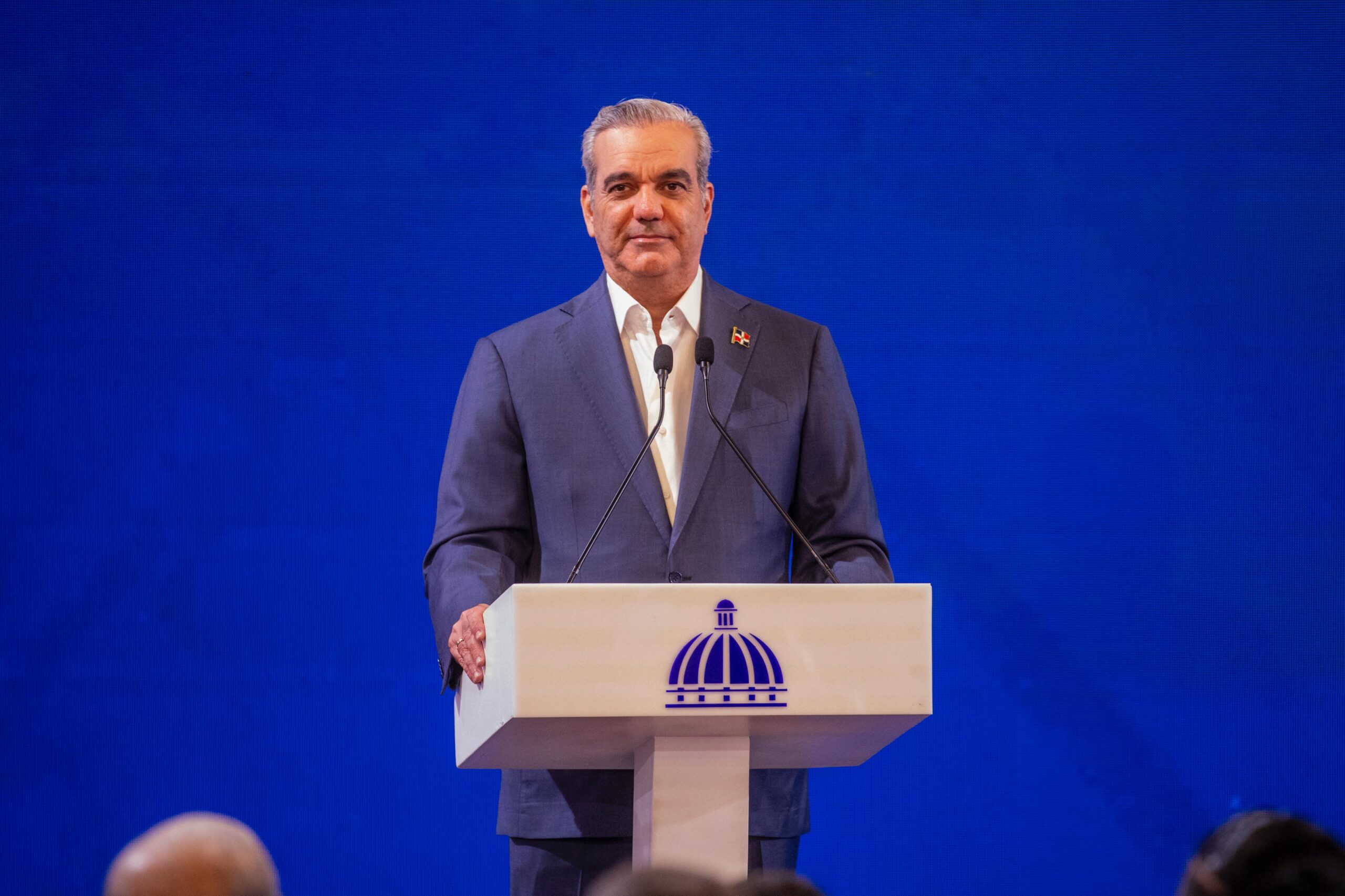 Presidente Abinader presenta en LA Semanal los reconocimientos, reuniones y acuerdos durante su viaje a Francia, Suiza y Brasil