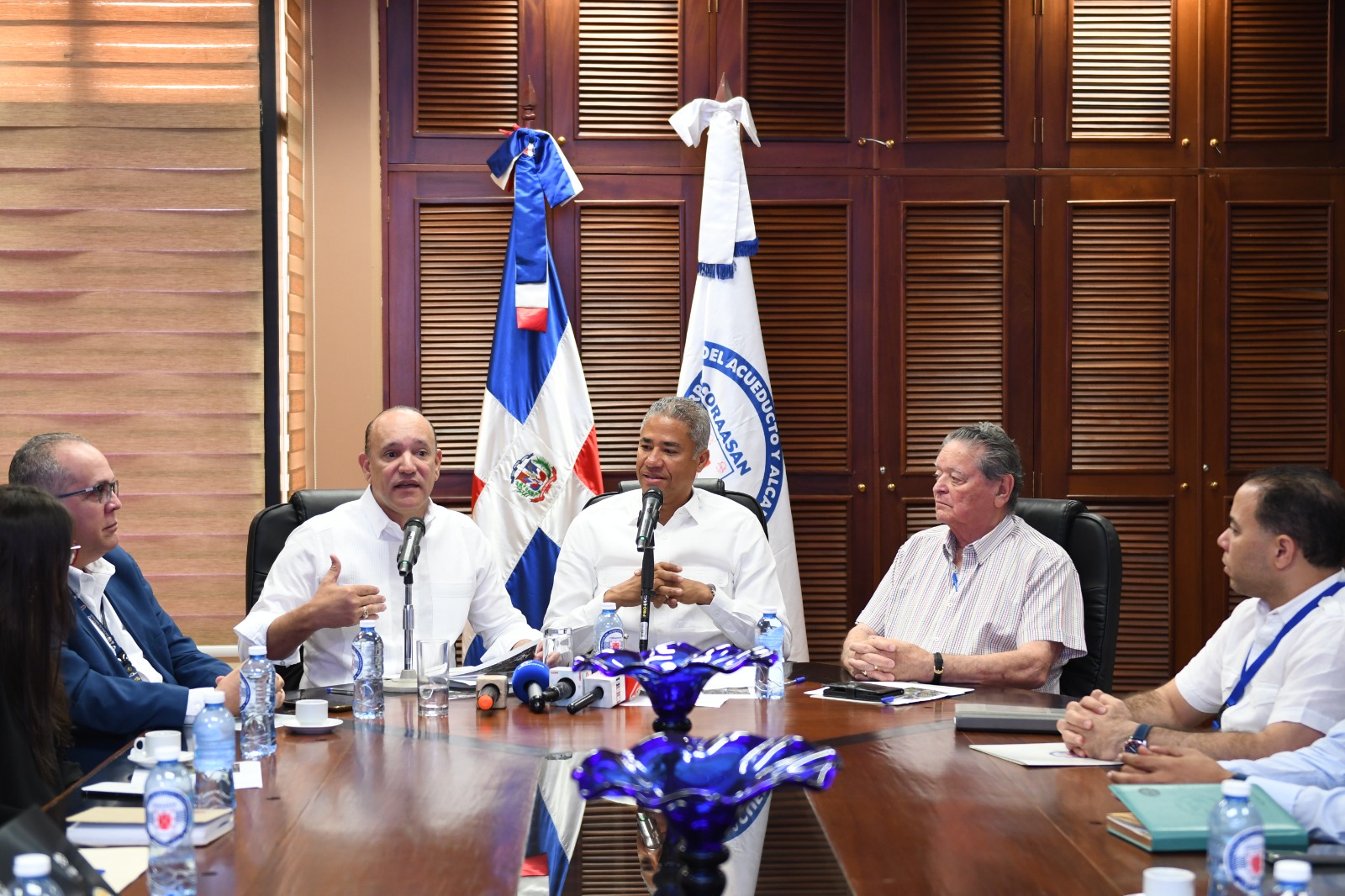 Anuncian oficina comercial de Coraasan volverá a operar en Alcaldía de Santiago