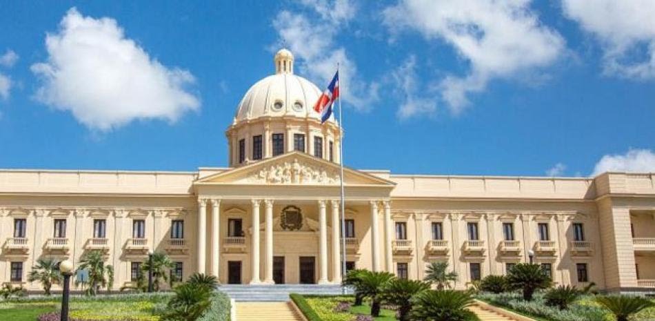 Poder Ejecutivo extradita mediante decretos a cuatro personas a los Estados Unidos