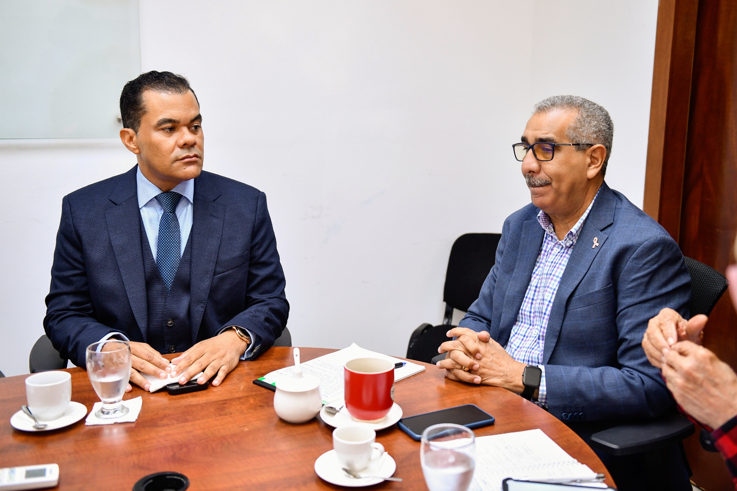 DIDA denuncia incumplimiento de ARS en compra de medicamentos de alto costo