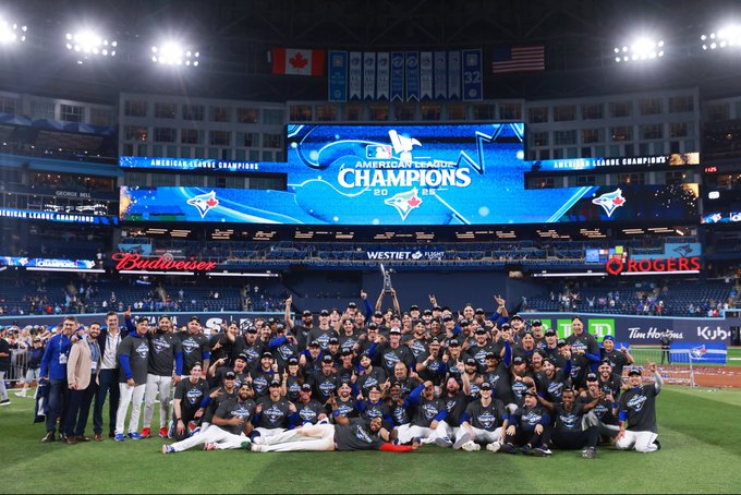 Tablazo decisivo de Springer lleva a los Azulejos a su 1ra Serie Mundial desde 1993
